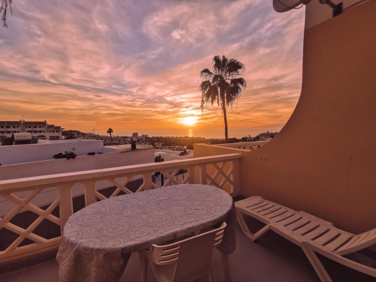 Hidden Gem Studio-Beautiful View Of The Ocean Daire Costa Adeje  Dış mekan fotoğraf
